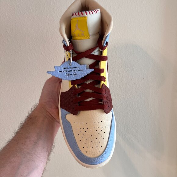 $3 START!! JOIN LIVE!! Air Jordan 1 Mid Se Fearless Maison Chateau Rouge Size 11 - Picture 3 of 6